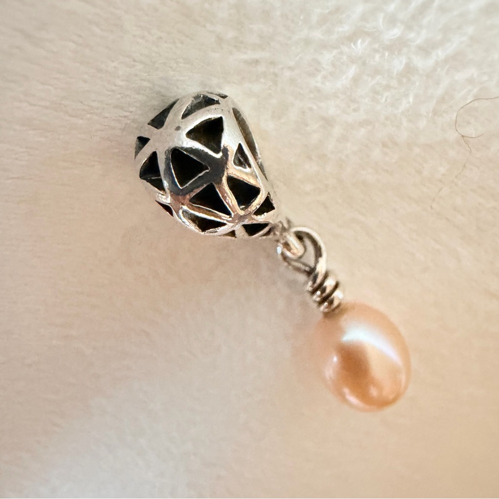 Rare Trollbeads Retired Drop Pearl Pink 11904N Charm Pendant - Fits Pandora
